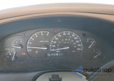 1998 Ford Explorer z USA, uszkodzony, nr VIN 1FMZU35P3WZB00726